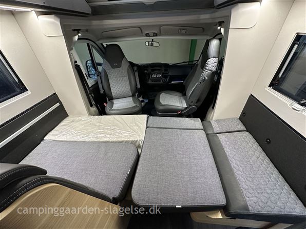 Adria Coral Plus 670 SLT